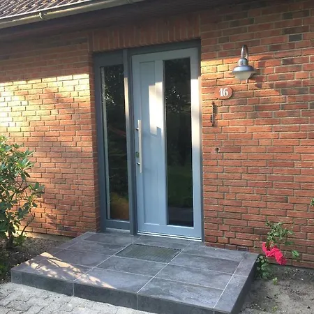 Mit Garten In Nordseenähe *