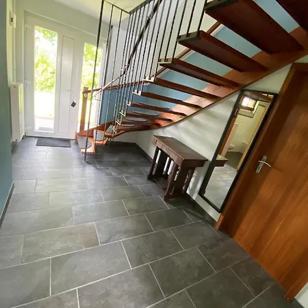 Mit Garten In Nordseenaehe * Langenhorn